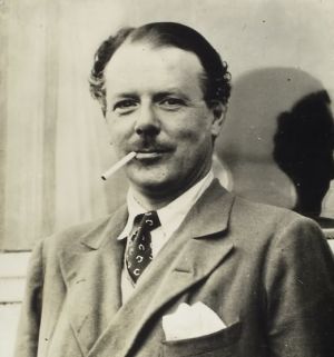 Harold Nicolson — diplomat, novelist, and the embodiment of the Mediator archetype